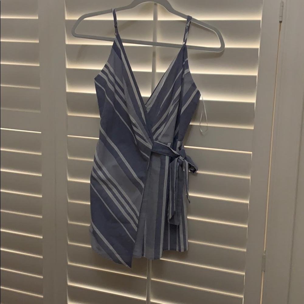 Luxxel Romper Small
